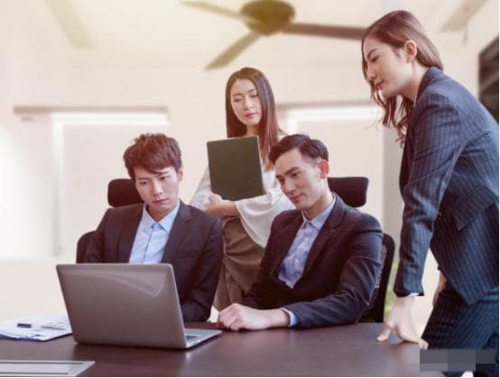 Chưa đầy 5 năm nữa, thứ “đắt nhất” sẽ không phải là nhà, ô tô mà là 4 thứ không dễ thấy này?