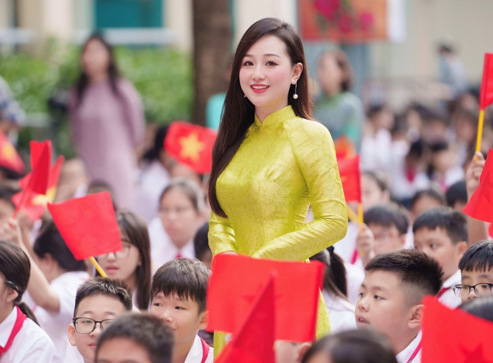 Τừ nay cả Hiệu trưởng, hiệu phó lẫn thầy cô giáo tha hồ nghỉ ngơi rồi